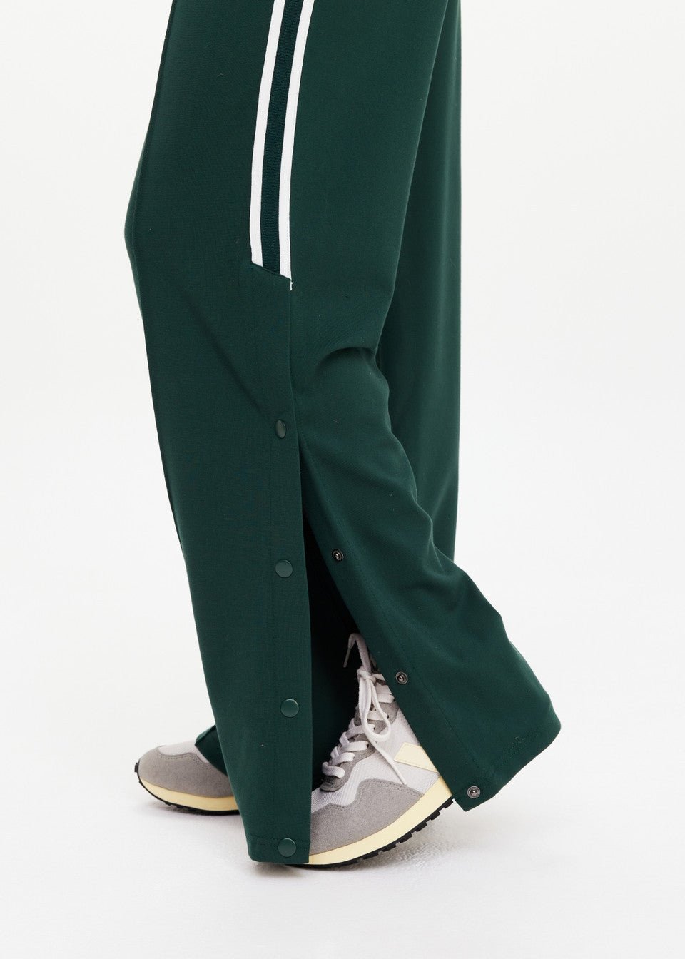 The Upside - Racing Green Cobra Zephyr Wide Leg Pant - Kalifornia Jean Bar