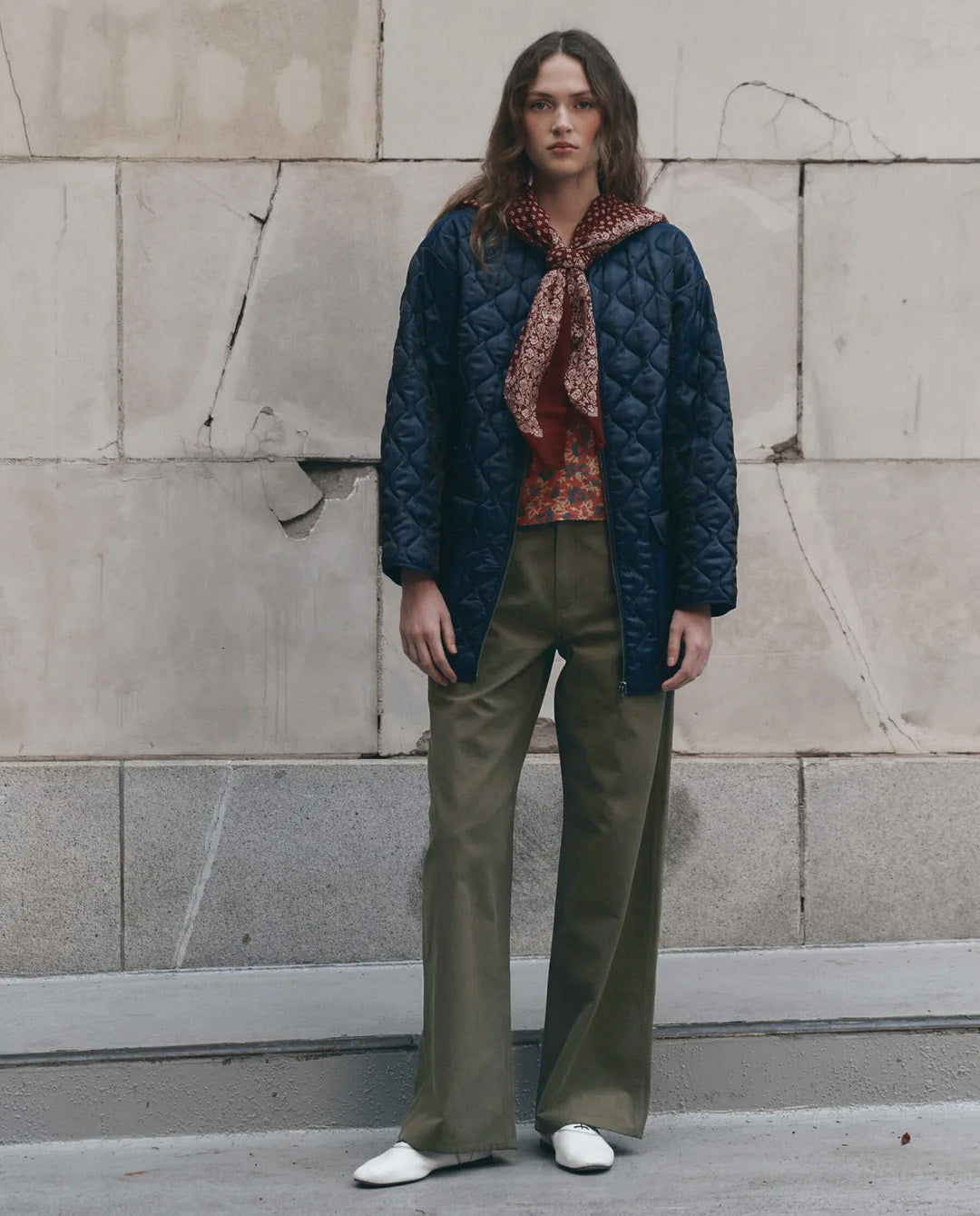 The Great - The Firefighter Jacket in Olive with Chocolate
