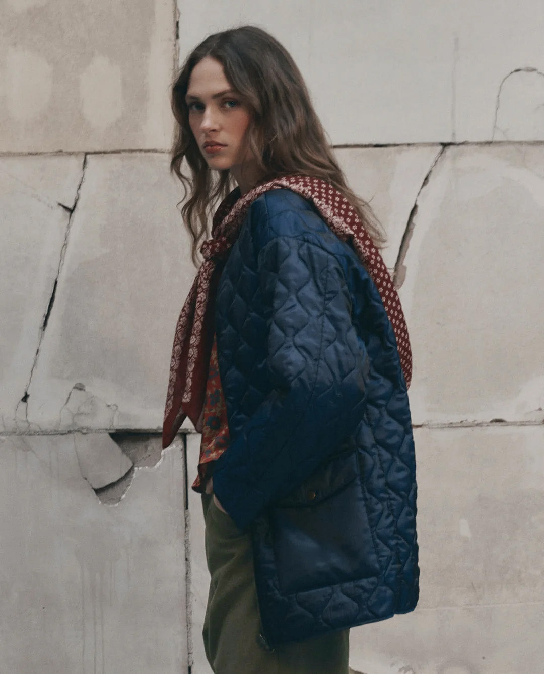 The Great - The Firefighter Jacket in Olive with Chocolate