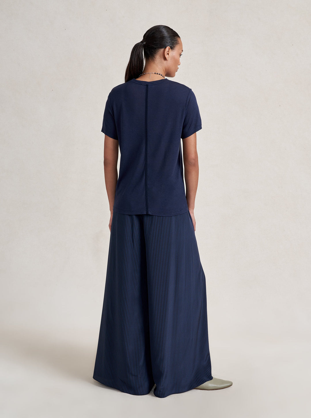 La Ligne - Mercer Tee in Navy