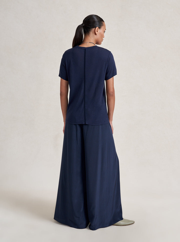 La Ligne - Mercer Tee in Navy