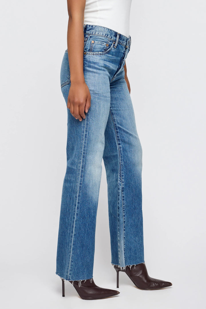 Moussy - Remake Flare Asheville Jean in Blue