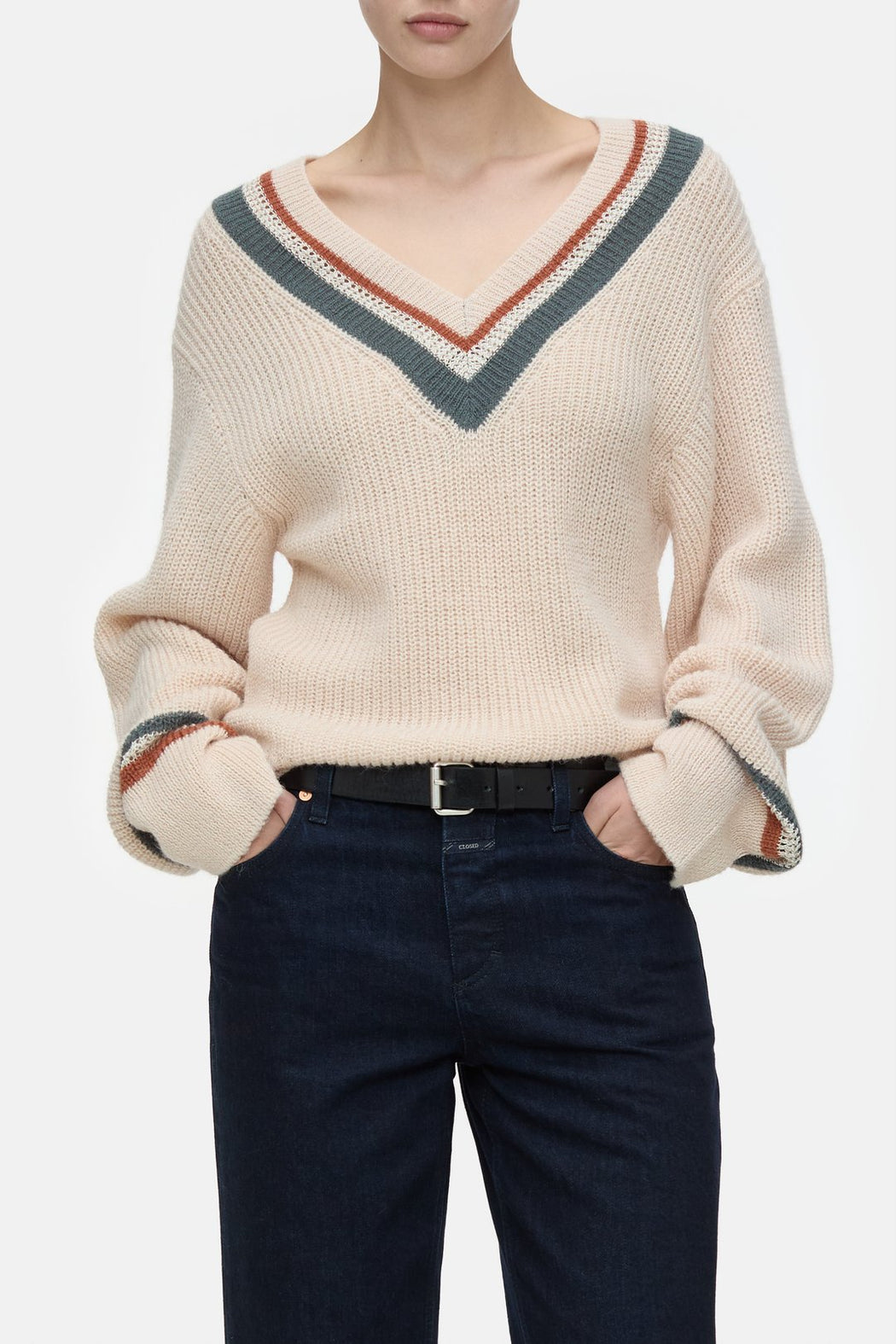 Closed - Deep V Neck Alpaca Jumper in Albicocca