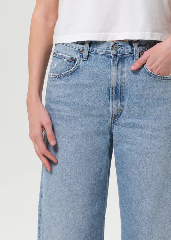 Agolde - Low Curve Fray Jean in Force - Kalifornia Jean Bar