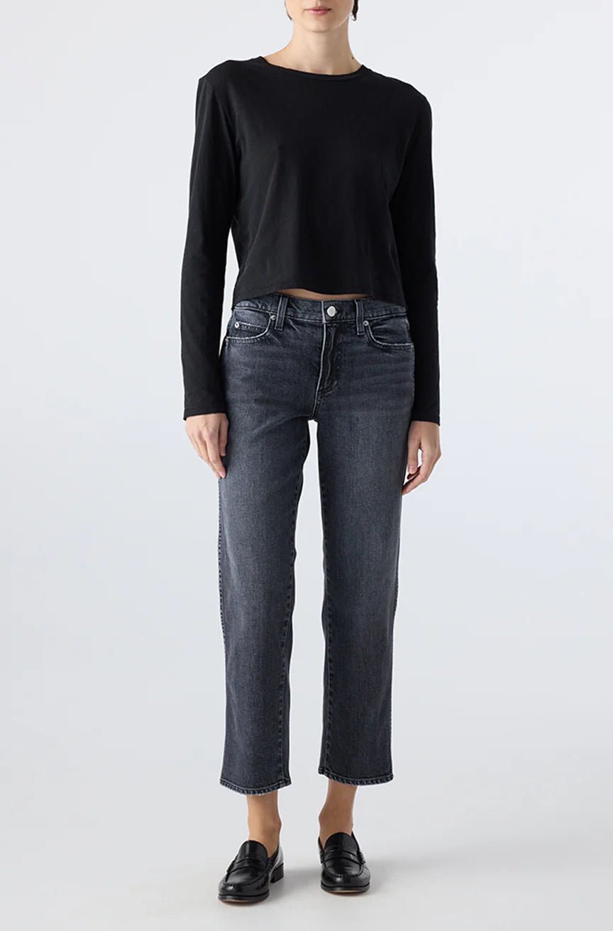 Amo - Libby Jean in Smokin' - Kalifornia Jean Bar