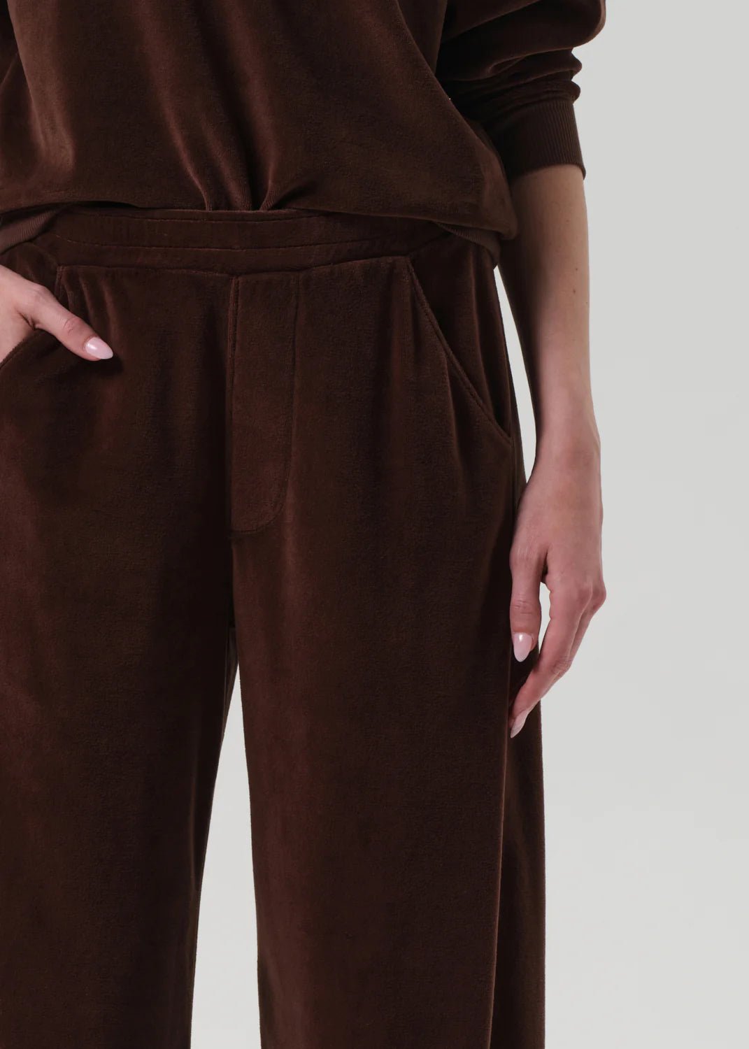 Citizens of Humanity - Cammello Brynn Drawstring Velour Pant - Kalifornia Jean Bar