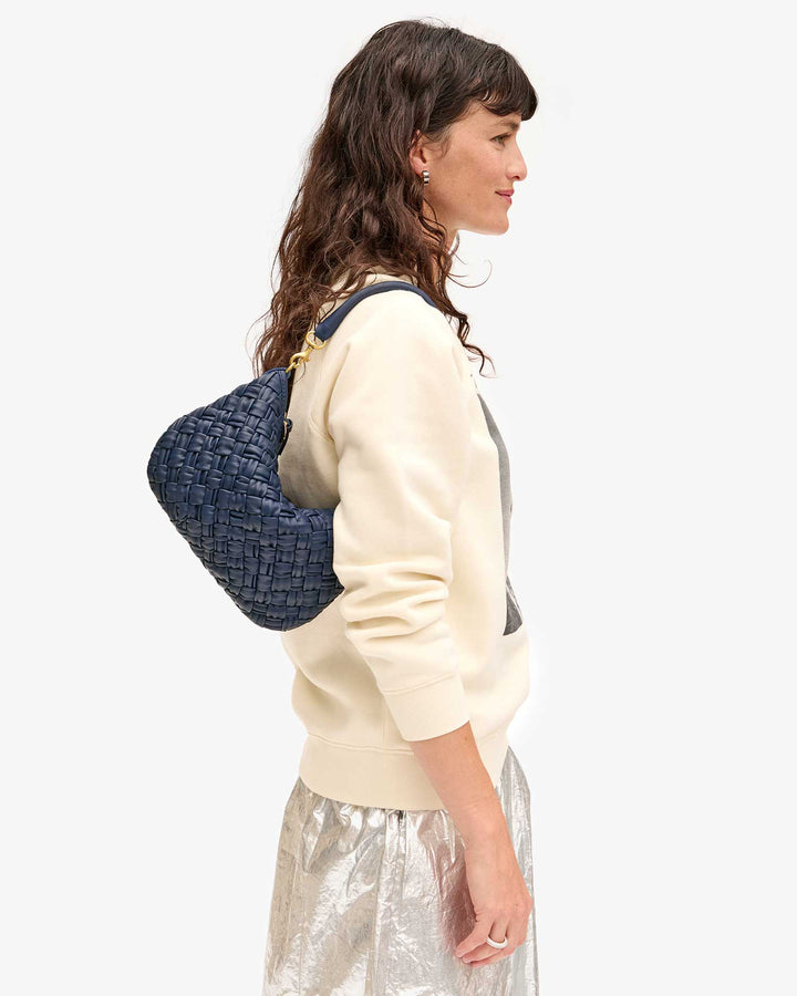 Clare V - Bright Navy Petit Moyen Puffy Messenger - Kalifornia Jean Bar