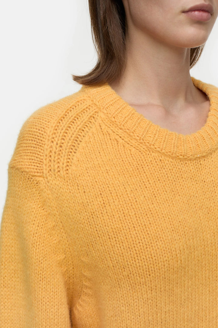 Closed - Irish Orange Alpaca Mixed Jumper Cropped Crew - Kalifornia Jean Bar Closed - Irish Orange Alpaca Mixed Jumper Cropped Crew Women's Knit Sweater