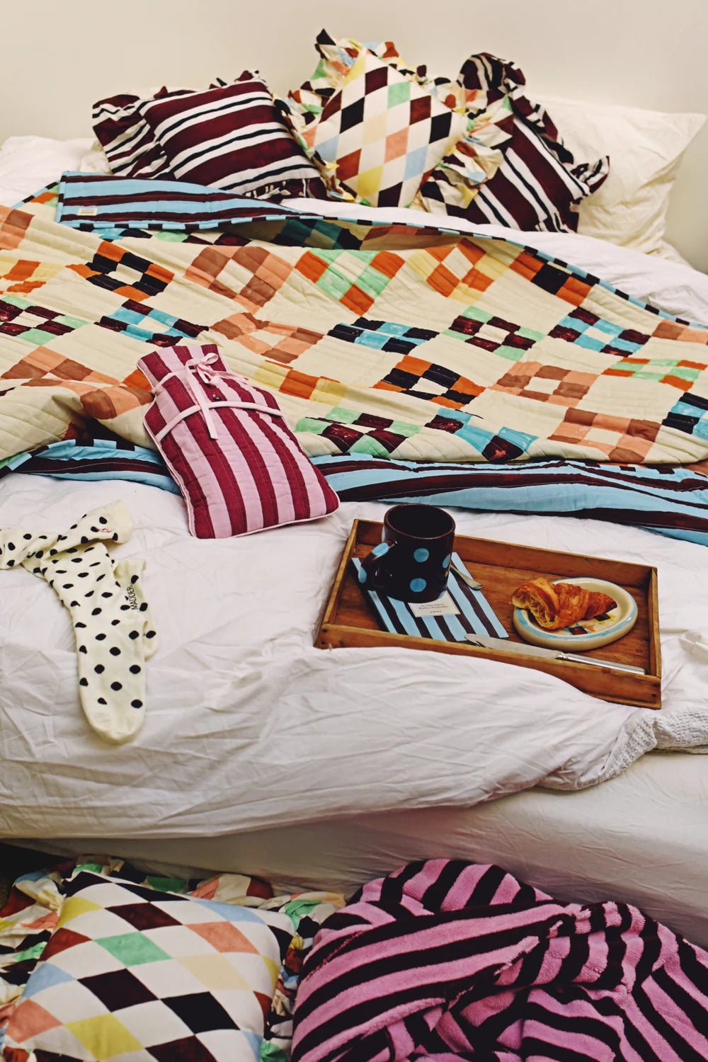 Damson Madder - Hot Water Bottle Cover Pink Stripe - Kalifornia Jean Bar