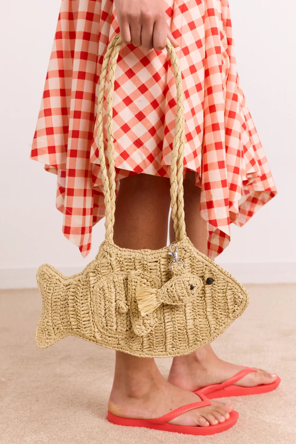 Damson Madder - Raffia Fish Bag w/ Charm Natural - Kalifornia Jean Bar