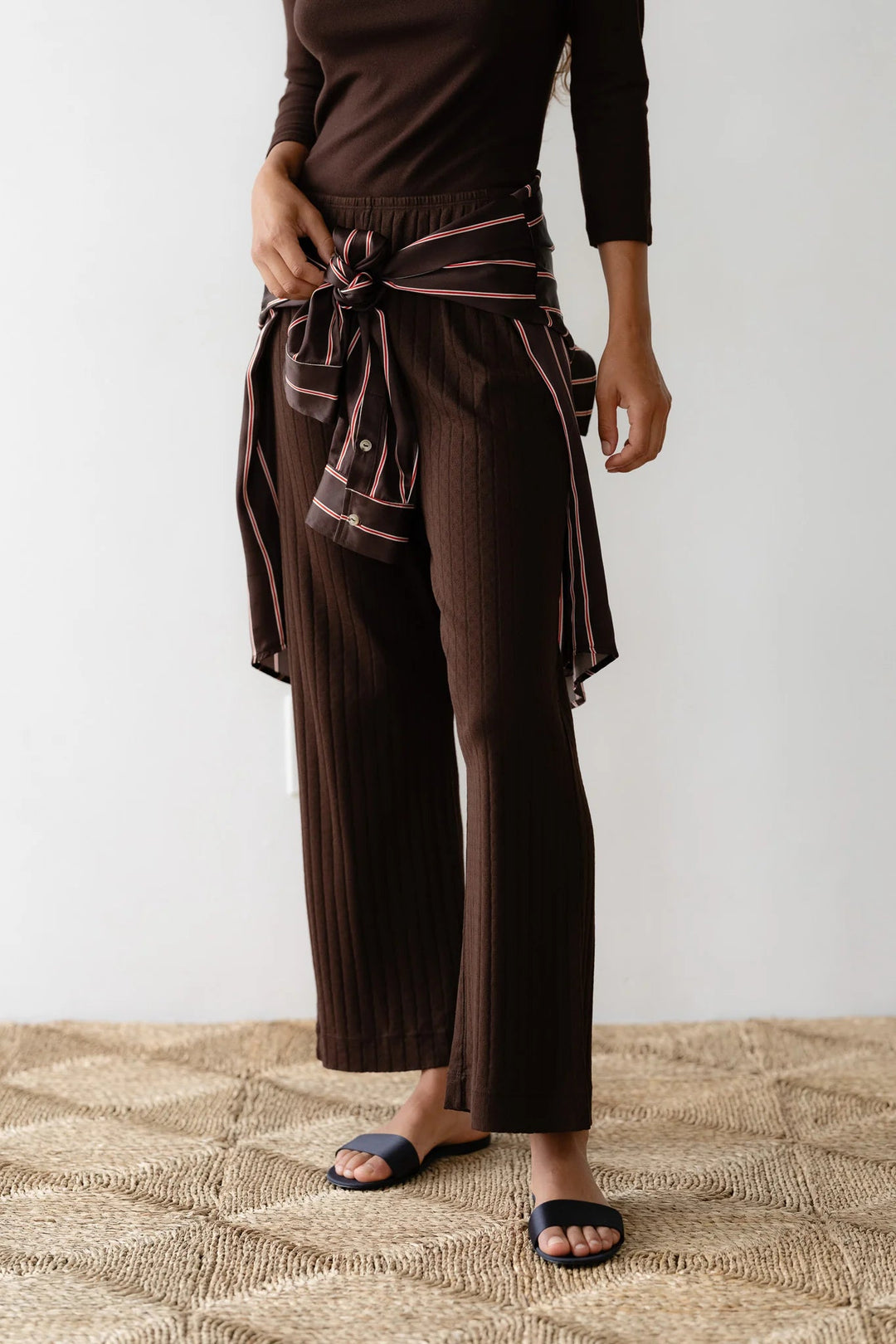 Donni - Espresso Pointelle Simple Crop Pant - Kalifornia Jean Bar