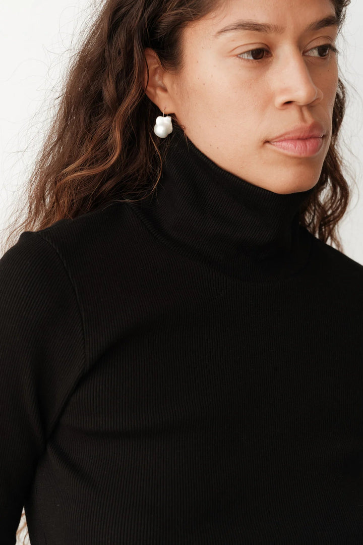 DONNI - Jet Rib Turtleneck - Kalifornia Jean Bar