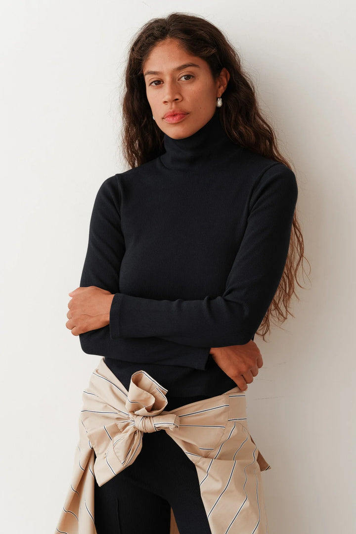 DONNI - Navy Rib Turtleneck - Kalifornia Jean Bar