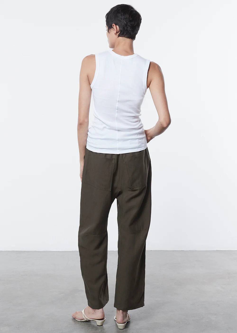 Enza Costa - Essential Sleeveless U Tee in White - Kalifornia Jean Bar