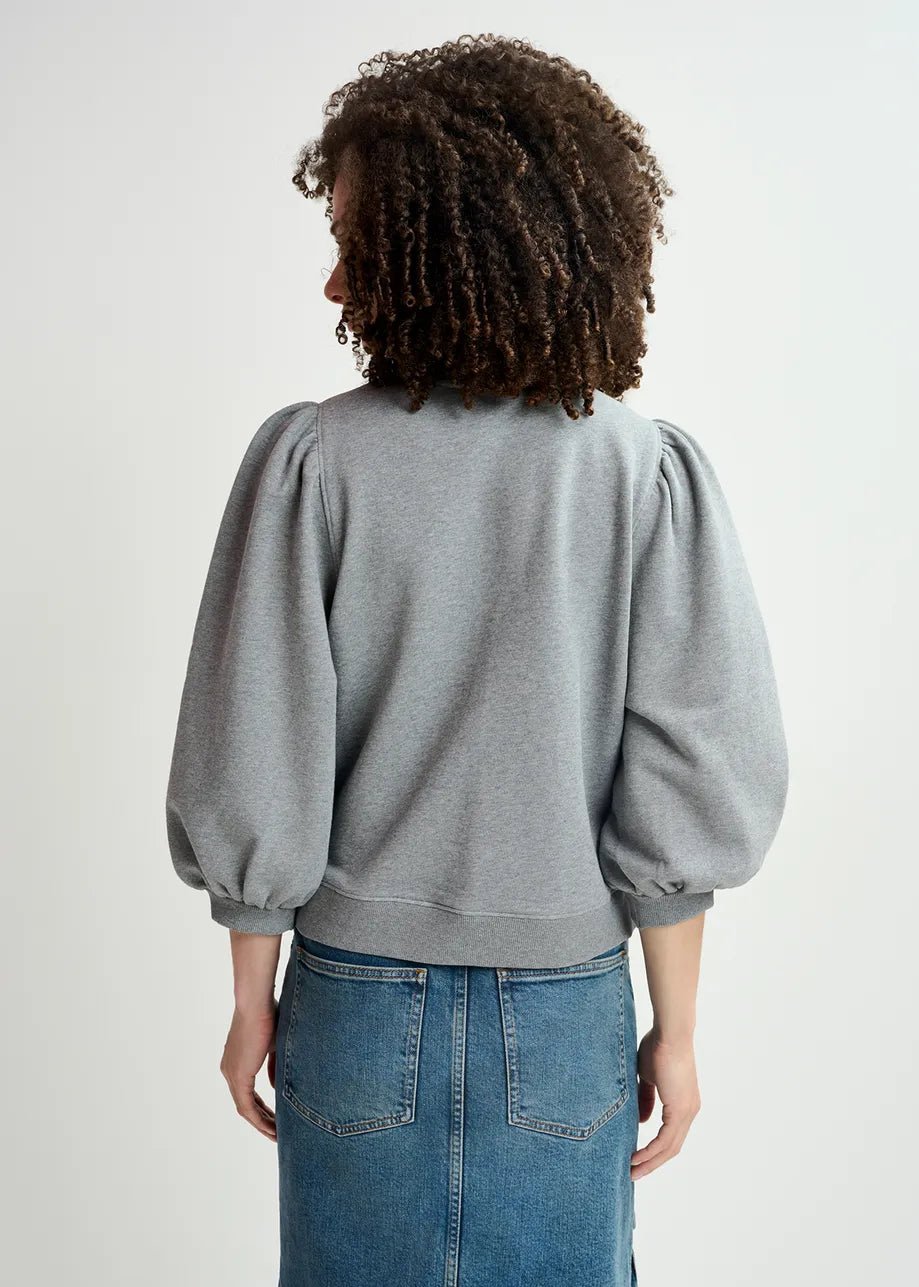 Essentiel Antwerp - Hun Flower Embo Sweatshirt - Kalifornia Jean Bar