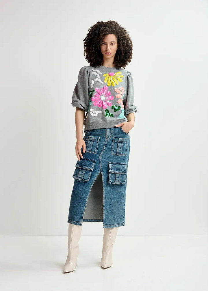 Essentiel Antwerp - Hun Flower Embo Sweatshirt - Kalifornia Jean Bar