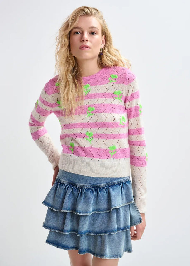 Essentiel Antwerp - Light Pink Striped Intarsia Sweater Green Flower Embroidery - Kalifornia Jean Bar