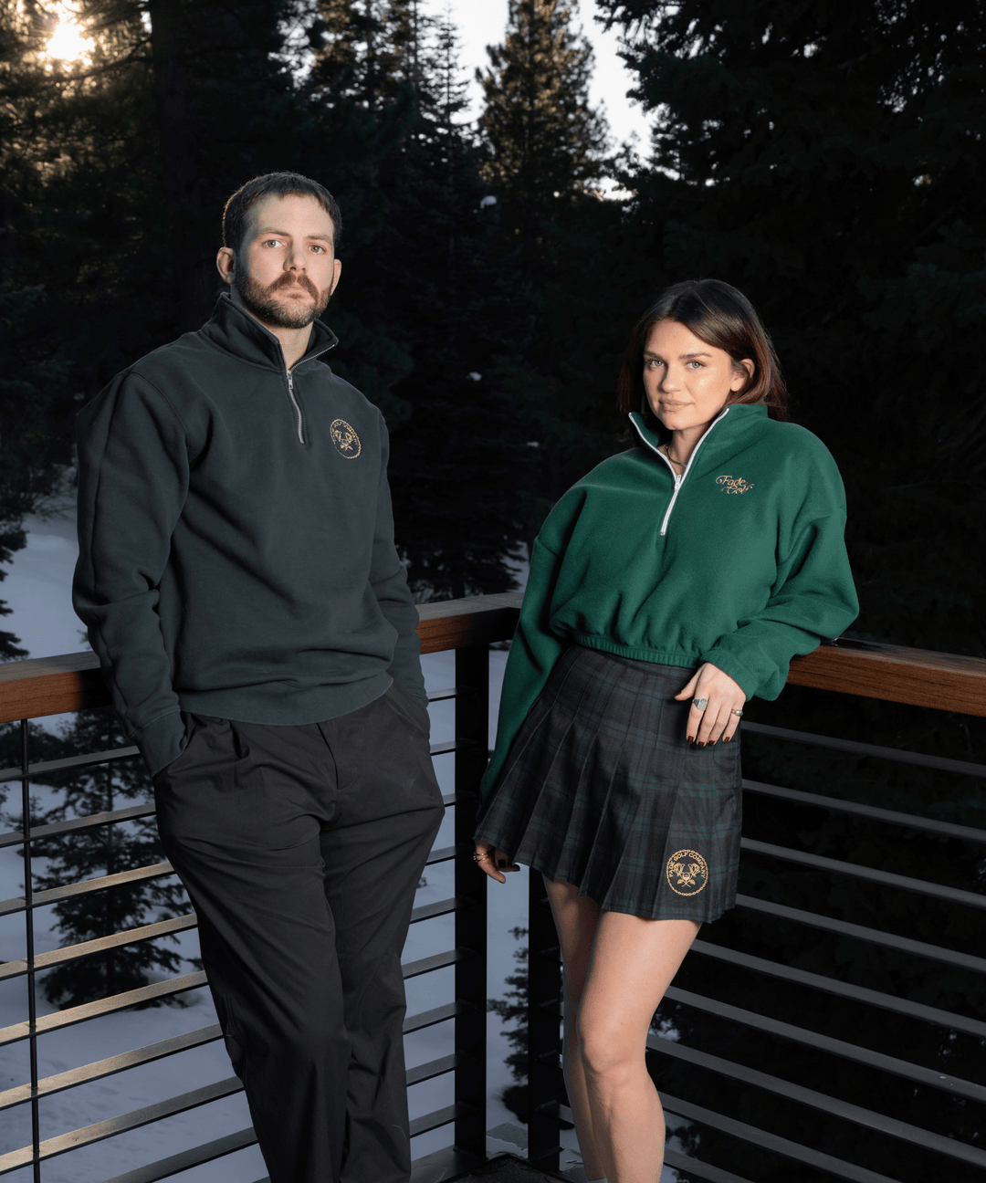 Fade Golf Co. - Links Crest Quarter Zip in Pine Green - Kalifornia Jean Bar