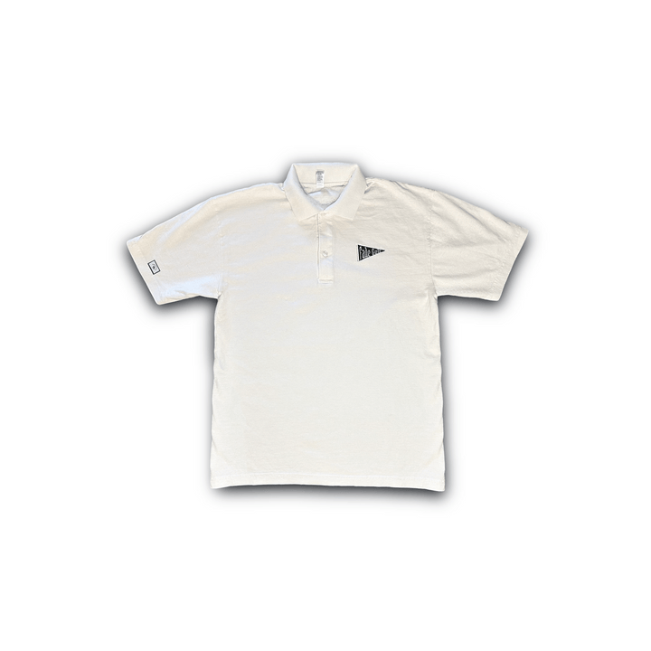 Fade Golf Co. - Vintage Pennant Polo in Off - White - Kalifornia Jean Bar