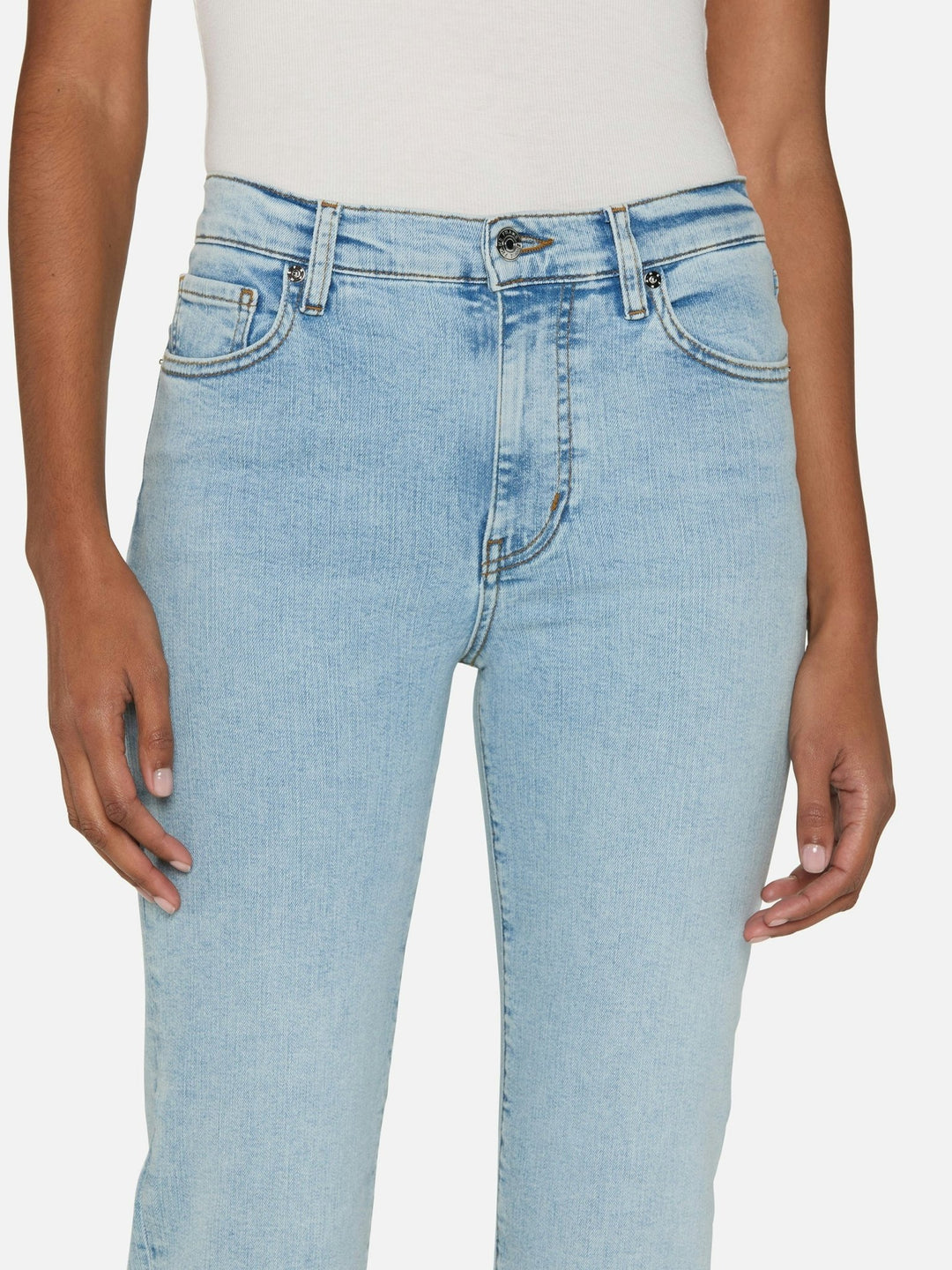 Frame - Le Sleek Straight in Tribute - Kalifornia Jean Bar