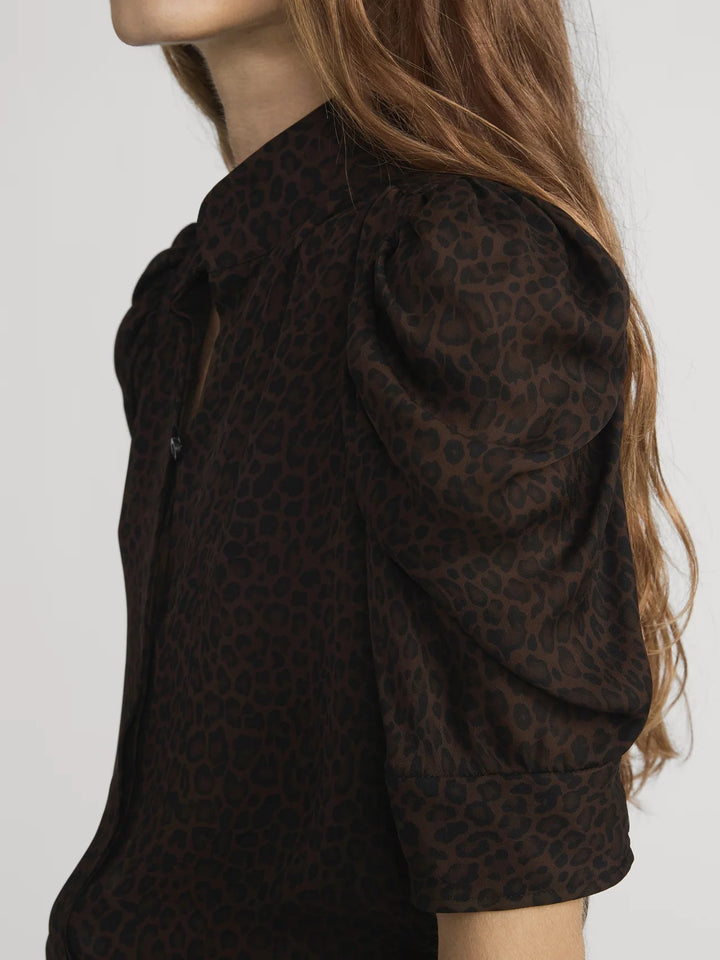 Frame - Leopard Gillian Top - Kalifornia Jean Bar
