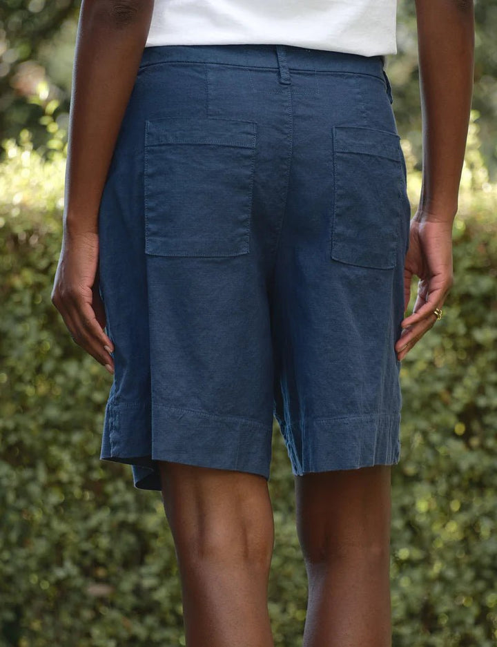 Frank & Eileen - Waterford Golfshort Summer Navy Linen - Kalifornia Jean Bar