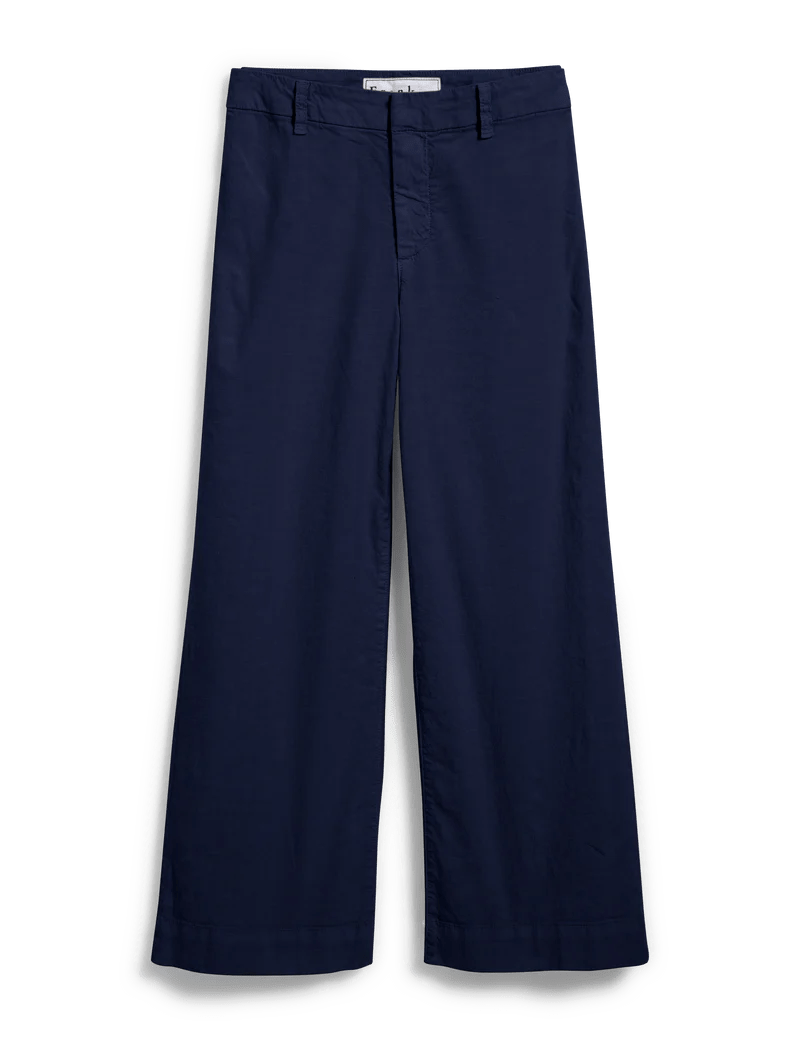 Frank & Eileen - Wexford Trouser in Navy - Kalifornia Jean Bar