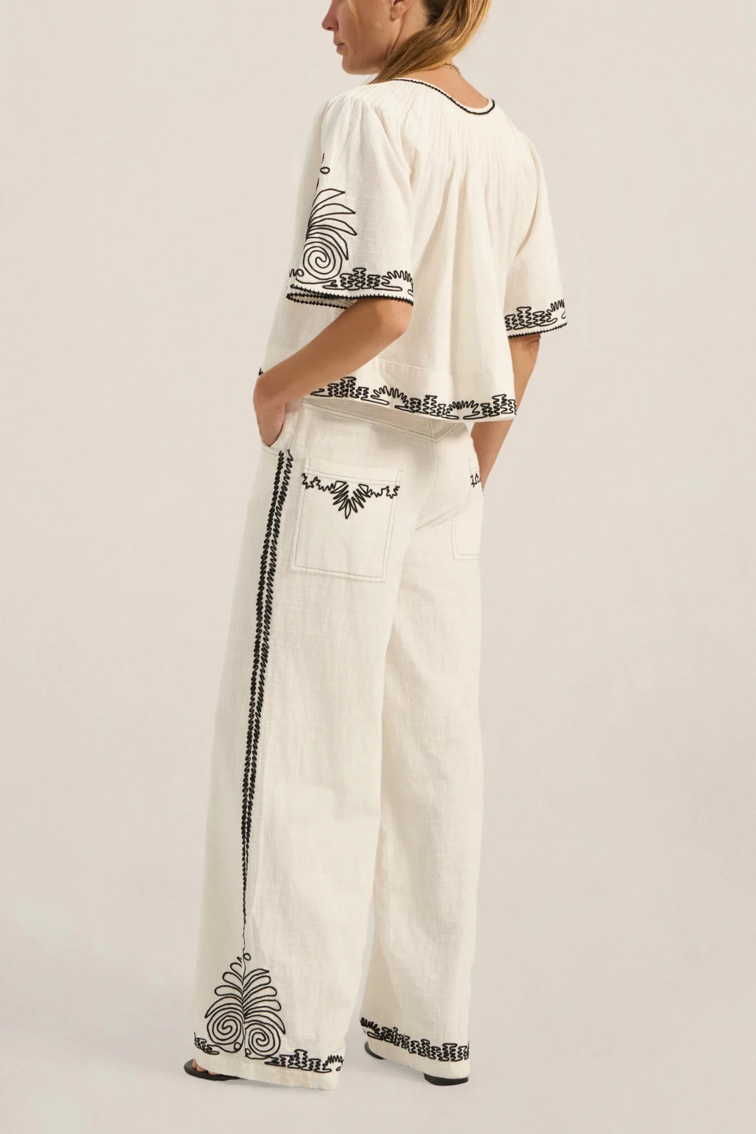 Ilio Nema - Calliope Dori Embroidery Top - Kalifornia Jean Bar