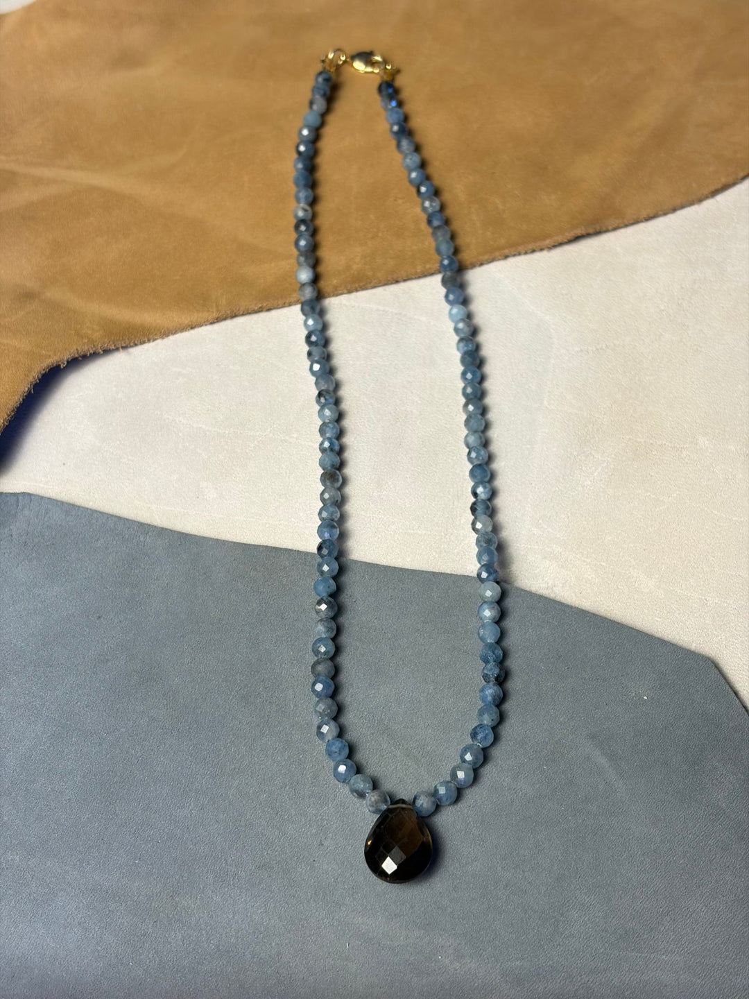 LivElle - Aquamarine w/ Darl Smoky Quartz - Kalifornia Jean Bar