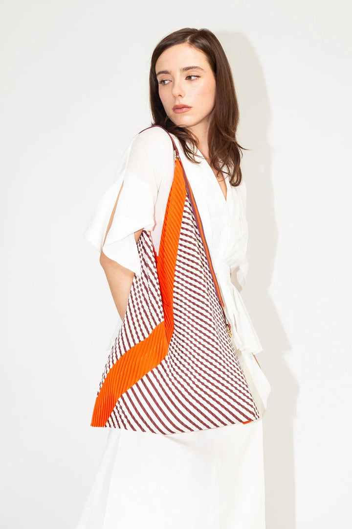 Multitudes - Francesca Red Y Bag - Kalifornia Jean Bar