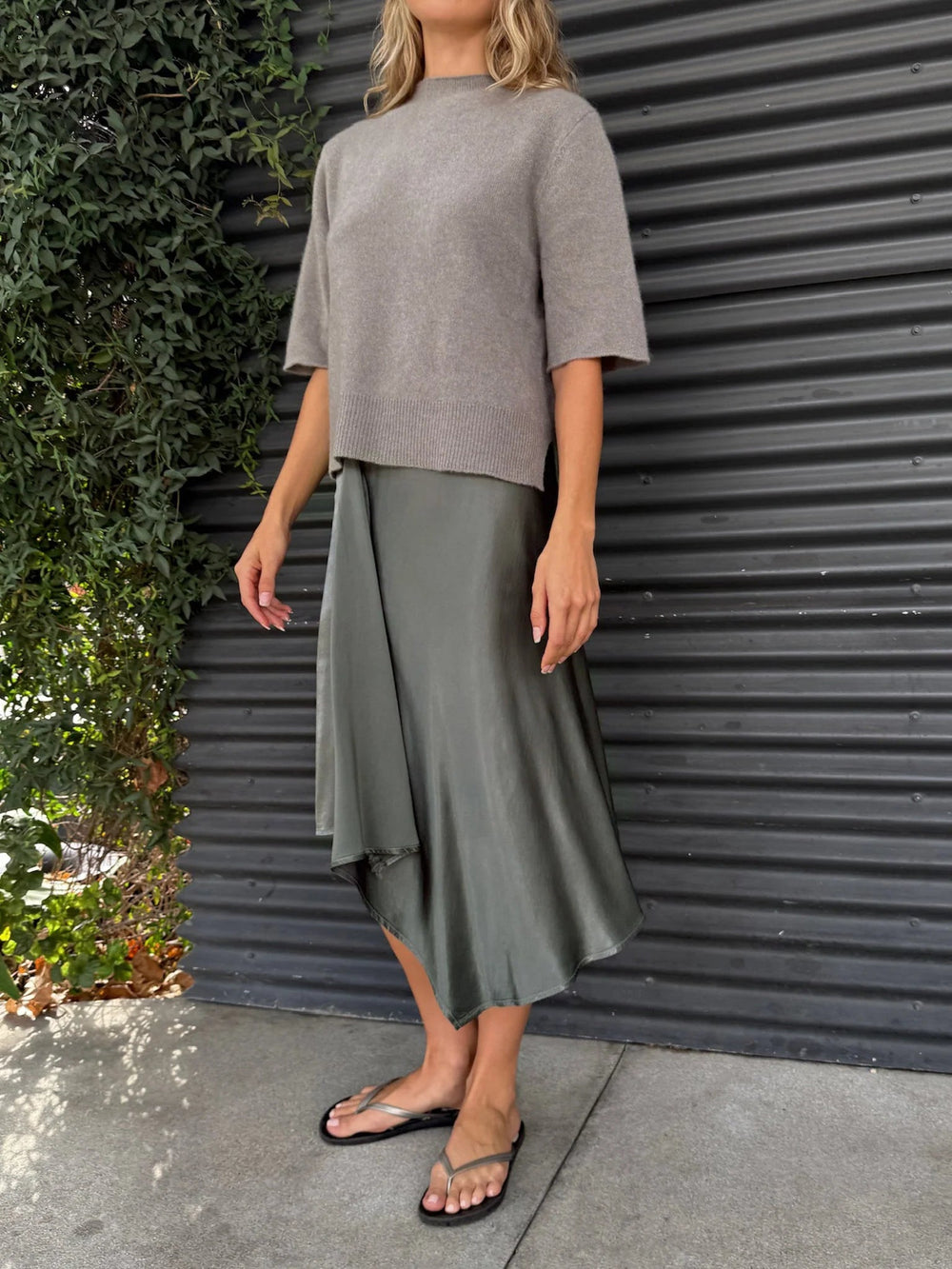Pharaoh - Renee Mockneck in cashmere - Kalifornia Jean Bar