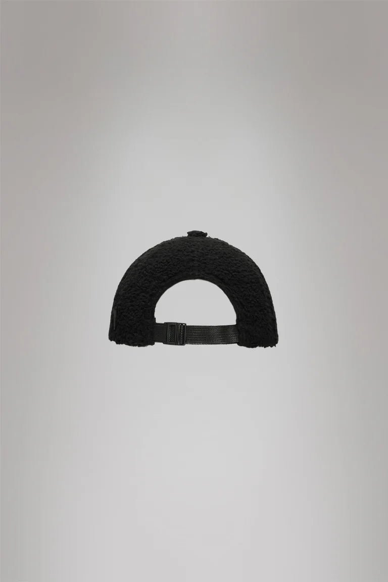 Rains - Fleece Cap in Black - Kalifornia Jean Bar