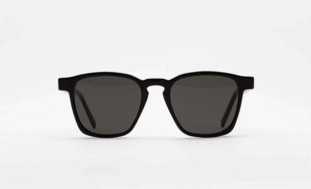 RETROSUPERFUTURE - Black Unico Sunglasses - Kalifornia Jean Bar