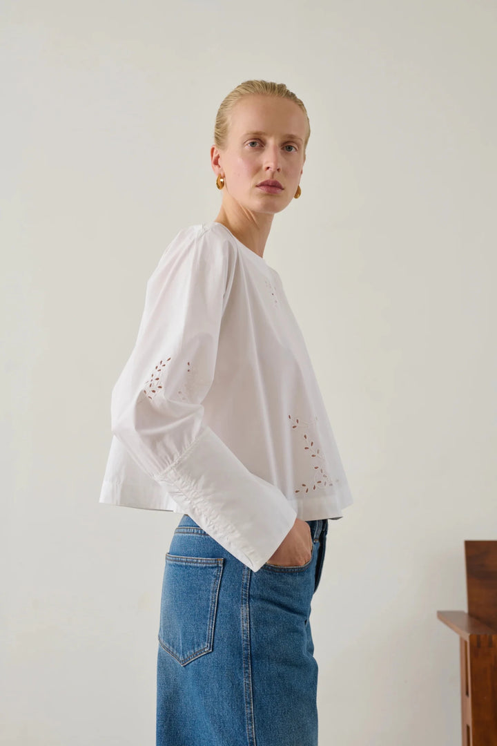 Soeur - Blanc Hansel Embroidered Blouse - Kalifornia Jean Bar