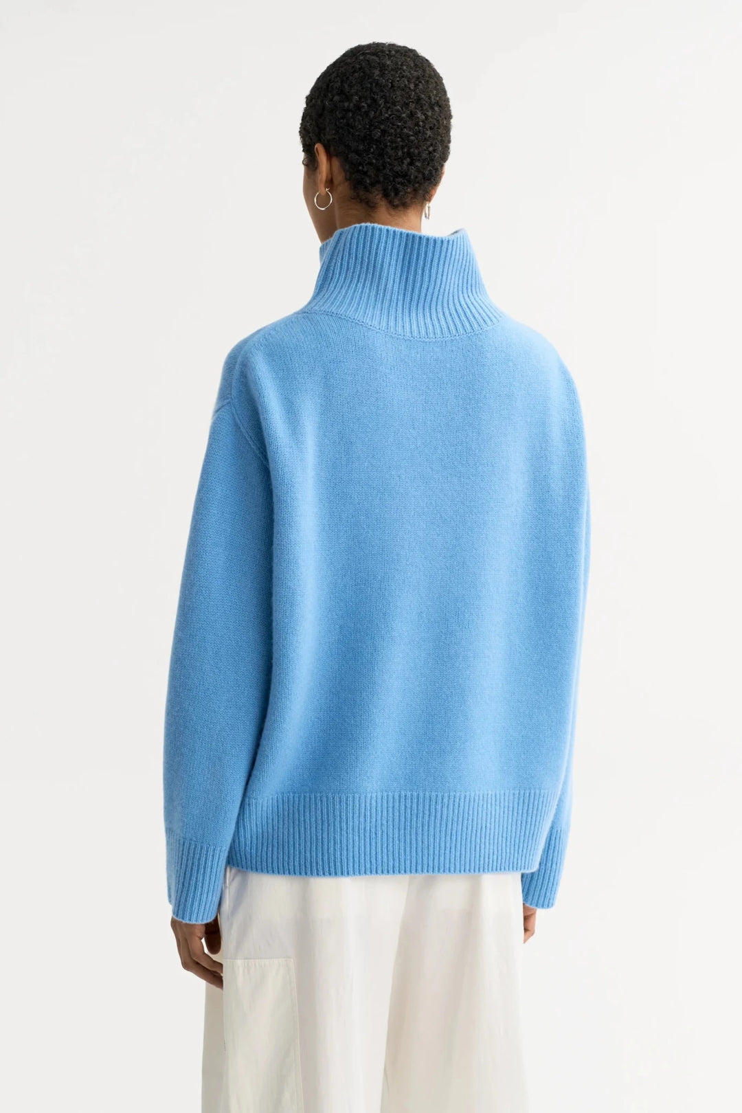 Soft Goat - Boyfriend Turtleneck Azure - Kalifornia Jean Bar