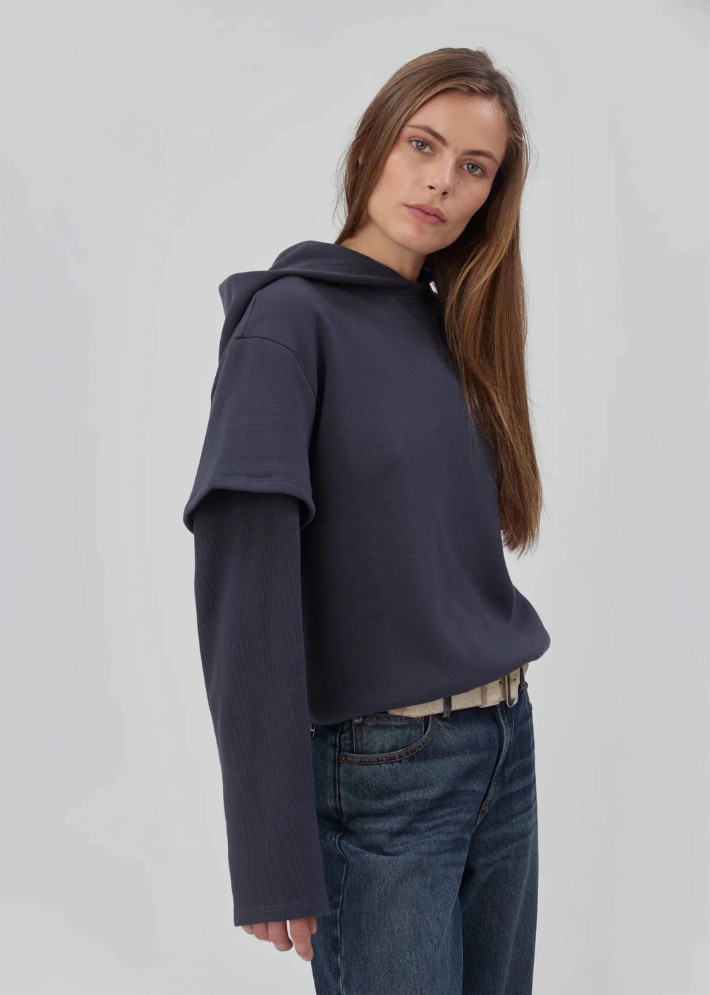 Still Here - 2Tee Sweatshirt in Navy - Kalifornia Jean Bar