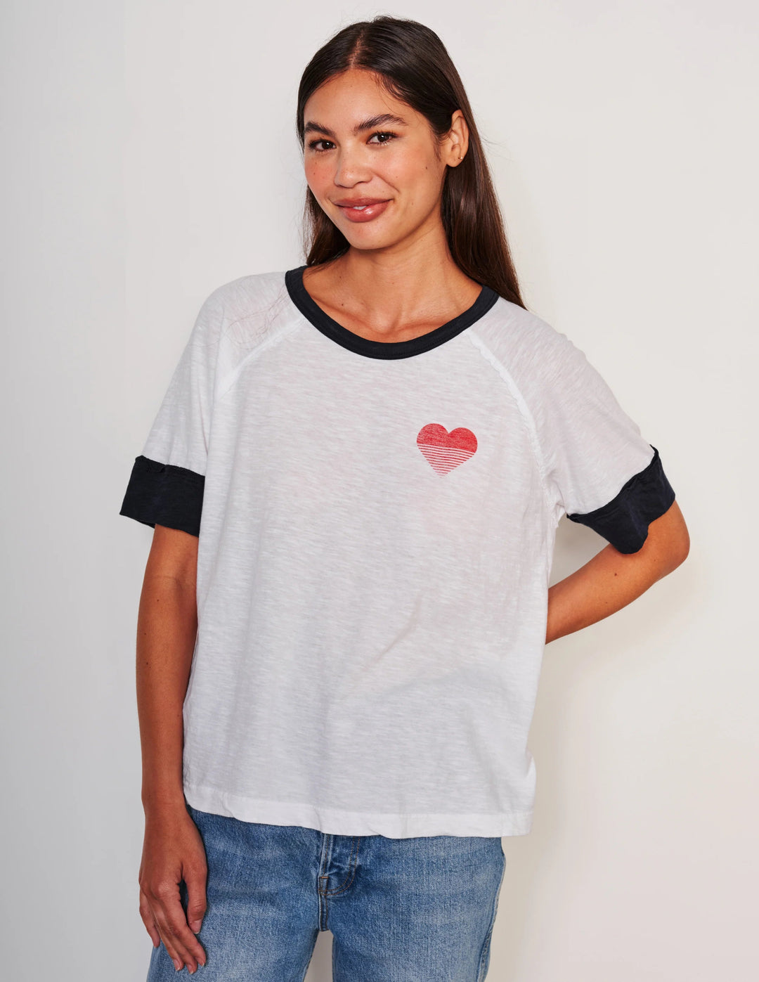 Sundry - Heart Boyfriend Tee - Kalifornia Jean Bar