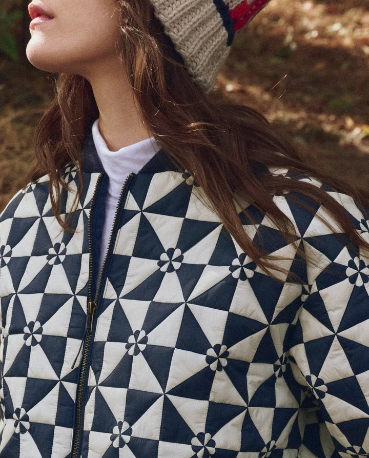 The Great - Alps Puffer Jacket in Quilted Vintage Navy - Kalifornia Jean Bar