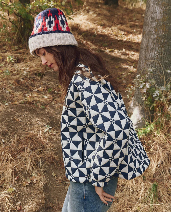 The Great - Alps Puffer Jacket in Quilted Vintage Navy - Kalifornia Jean Bar