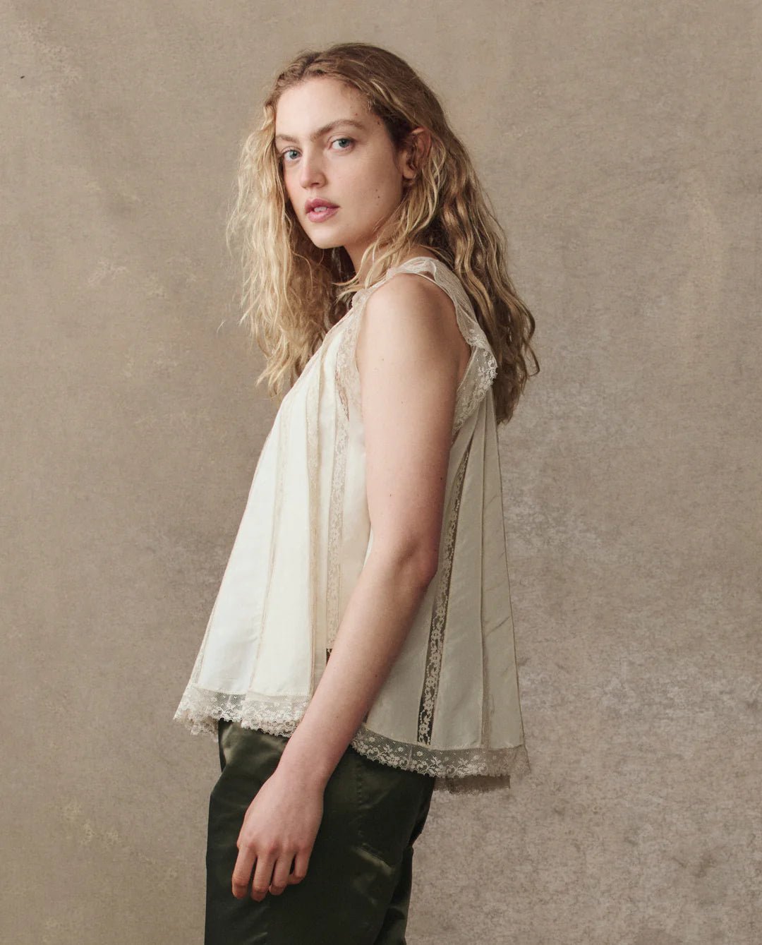 The Great - Keepsake Lace Shell Top in Cream - Kalifornia Jean Bar