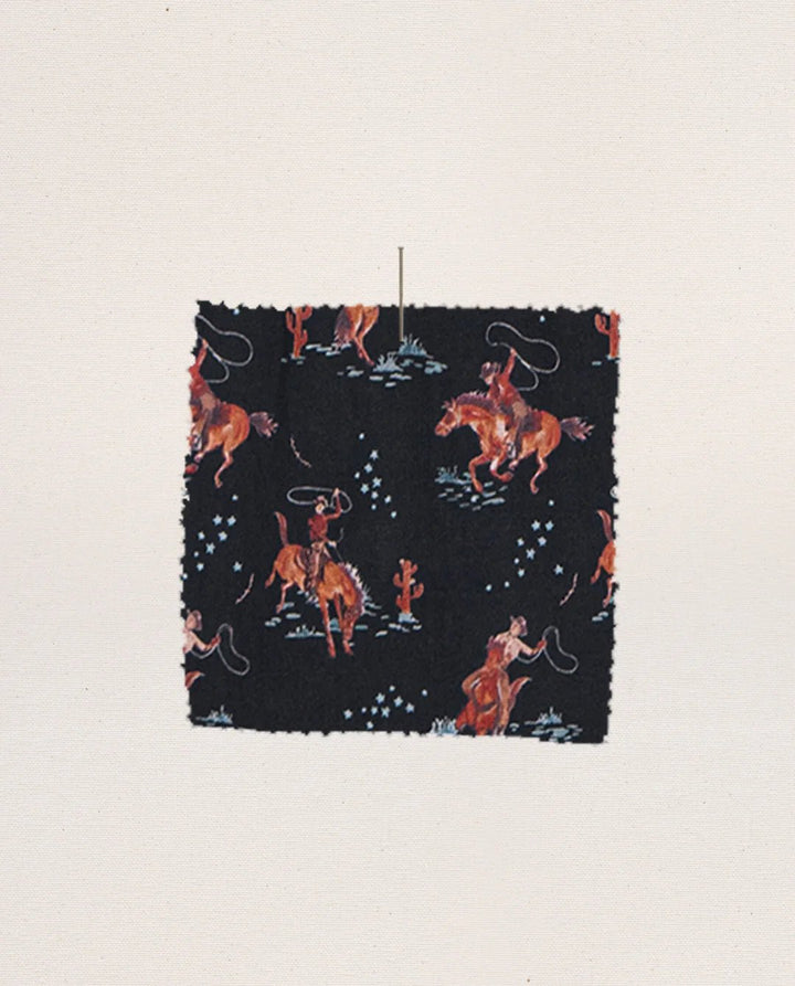 The Great - Pajama Shirt in Navy Cowboy - Kalifornia Jean Bar