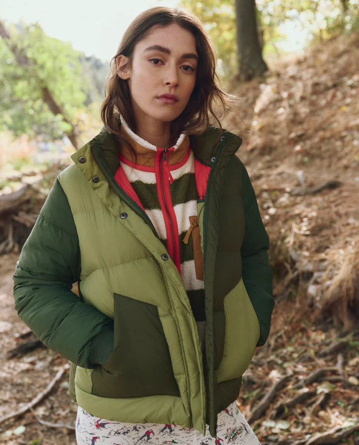 The Great - Polar Puffer in Army Colorblock - Kalifornia Jean Bar