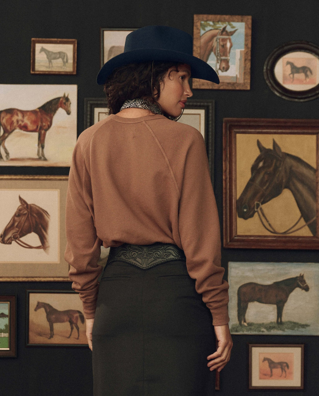The Great - Stetson College Sweatshirt in Tobacco - Kalifornia Jean Bar