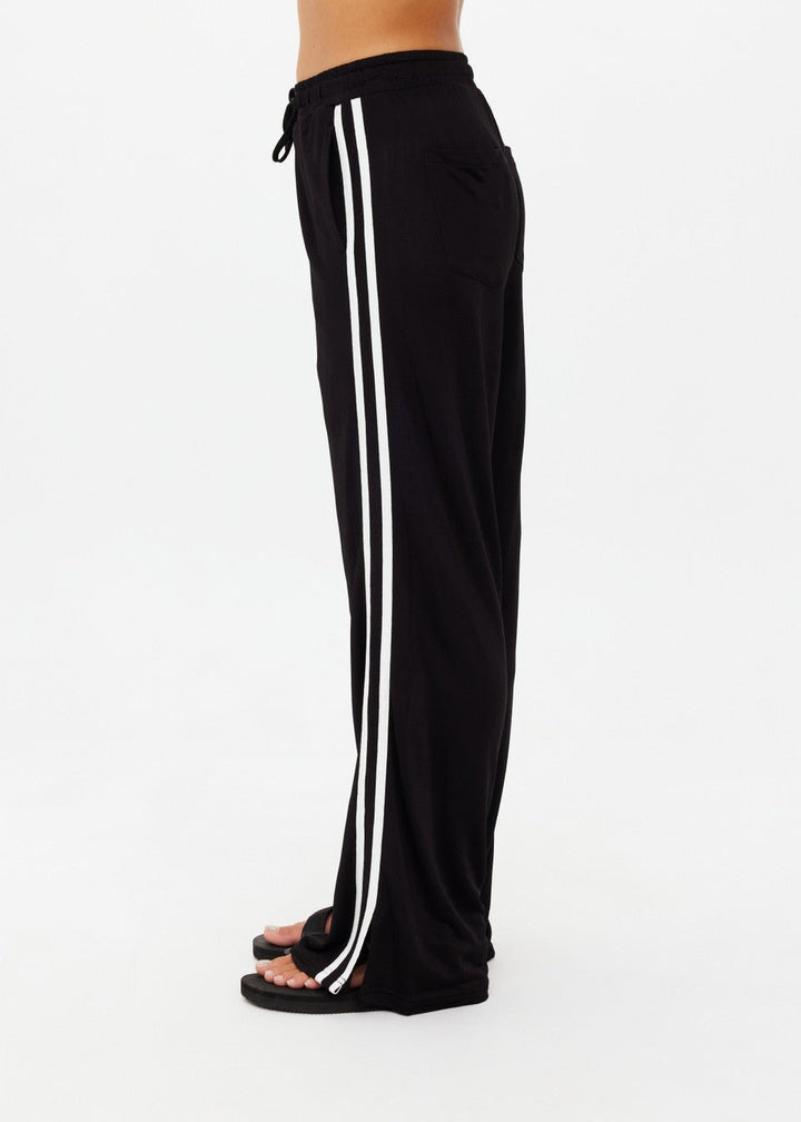 The Upside - Roma Pant in Black - Kalifornia Jean Bar