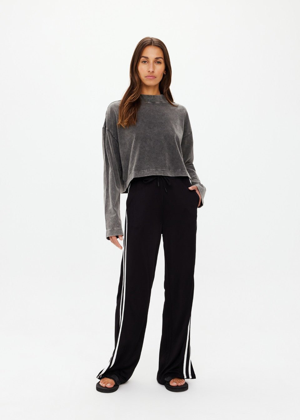 The Upside - Roma Pant in Black - Kalifornia Jean Bar