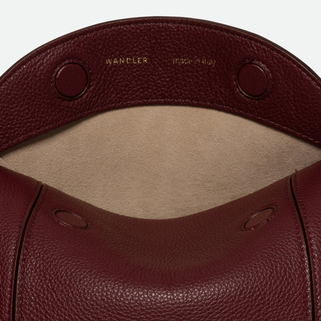 Wandler - Penelope Slouch Bag Acai Crust - Kalifornia Jean Bar