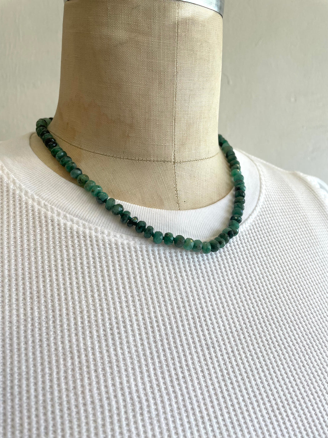 Commedia - Emerald and 14K Gold Necklace